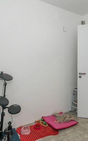 Apartamento à venda com 82m², 3 quartos e 2 vagasQuarto 2