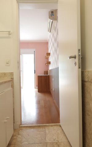 Casa de condomínio à venda com 483m², 4 quartos e 4 vagasSuíte 2