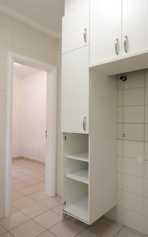 Casa de condomínio à venda com 483m², 4 quartos e 4 vagasÁrea de Serviço