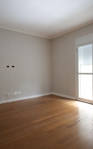 Casa de condomínio à venda com 483m², 4 quartos e 4 vagasSuíte 4
