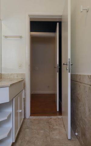 Casa de condomínio à venda com 483m², 4 quartos e 4 vagasBanheiro da Suíte 3