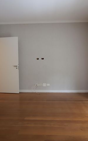 Casa de condomínio à venda com 483m², 4 quartos e 4 vagasSuíte 4