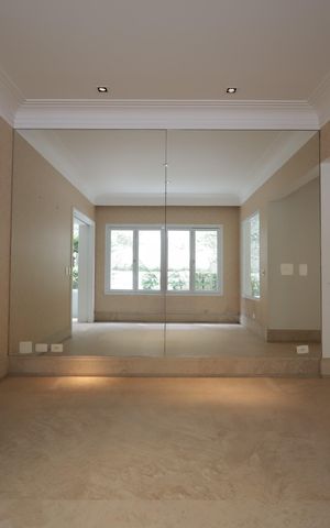 Casa de condomínio à venda com 483m², 4 quartos e 4 vagasSala de Jantar