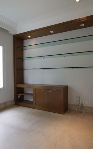 Casa de condomínio à venda com 483m², 4 quartos e 4 vagasEscritório