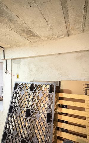 Casa para alugar com 600m², 6 quartos e 4 vagasCasa 3 - Quarto de Serviço 1