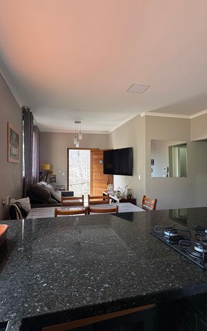Casa para alugar com 600m², 6 quartos e 4 vagasCasa 1 - Cozinha