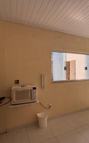 Casa para alugar com 600m², 6 quartos e 4 vagasCasa 1 - quarto de serviço 2
