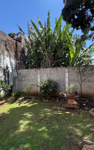 Casa para alugar com 600m², 6 quartos e 4 vagasQuintal/ Jardim