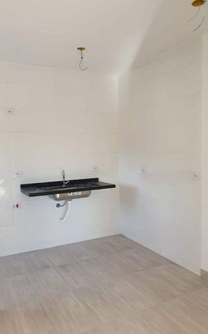 Casa à venda com 57m², 2 quartos e sem vaga