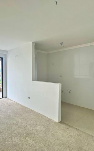 Apartamento à venda com 67m², 3 quartos e 1 vaga Apartamento à venda com 67m², 3 quartos e 1 vagaSala