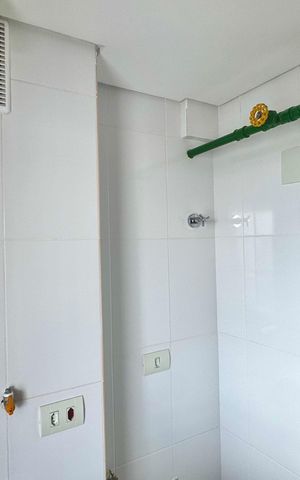 Apartamento à venda com 67m², 3 quartos e 1 vaga Apartamento à venda com 67m², 3 quartos e 1 vagaÁrea de Serviço