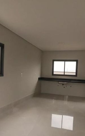 Casa à venda com 170m², 3 quartos e 4 vagas Casa à venda com 170m², 3 quartos e 4 vagasCozinha