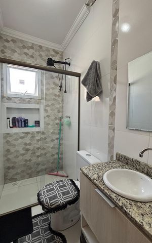 Apartamento à venda com 102m², 2 quartos e 1 vaga Apartamento à venda com 102m², 2 quartos e 1 vagaBanheiro