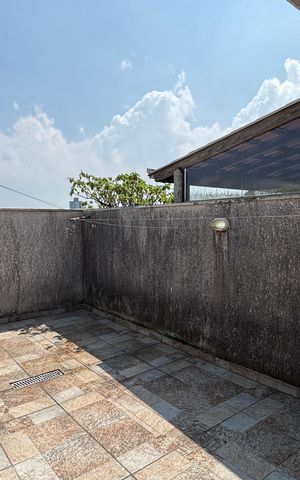 Apartamento à venda com 102m², 2 quartos e 1 vaga Apartamento à venda com 102m², 2 quartos e 1 vagaCobertura