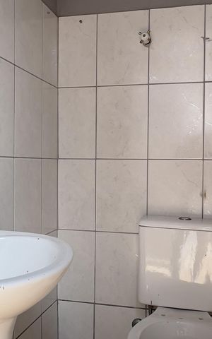 Casa à venda com 110m², 2 quartos e sem vaga Casa à venda com 110m², 2 quartos e sem vagaLavabo