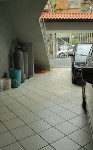 Casa para alugar com 350m², 3 quartos e 3 vagasGaragem 