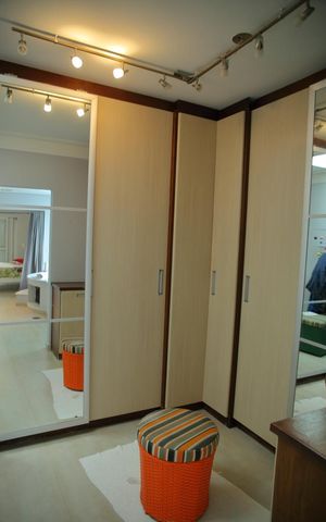 Casa para alugar com 350m², 3 quartos e 3 vagasCloset  Suíte 1  