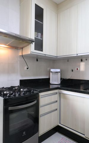 Apartamento à venda com 65m², 2 quartos e sem vagaCozinha e Área de serviço 
