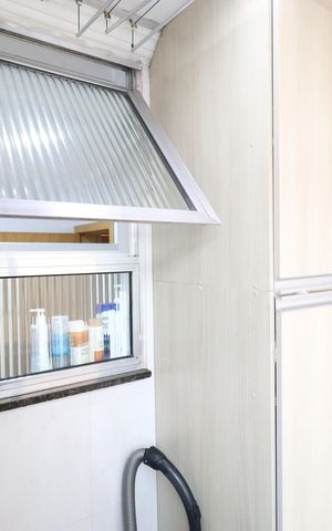 Apartamento à venda com 65m², 2 quartos e sem vagaCozinha e Área de Serviço