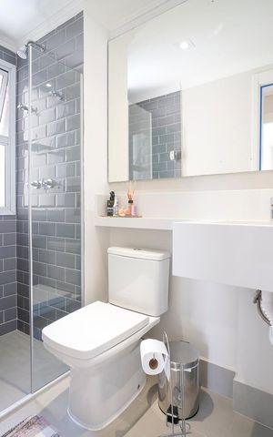 Apartamento à venda com 65m², 2 quartos e 2 vagasBanheiro social