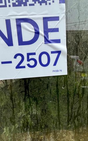 Apartamento à venda com 120m², 3 quartos e 2 vagas Apartamento à venda com 120m², 3 quartos e 2 vagasFachada/Placa