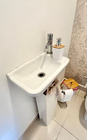 Apartamento à venda com 120m², 3 quartos e 2 vagas Apartamento à venda com 120m², 3 quartos e 2 vagasLavabo