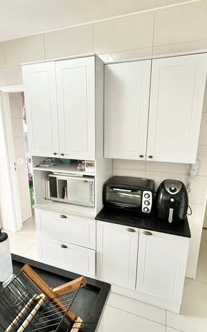 Apartamento à venda com 120m², 3 quartos e 2 vagas Apartamento à venda com 120m², 3 quartos e 2 vagasCozinha