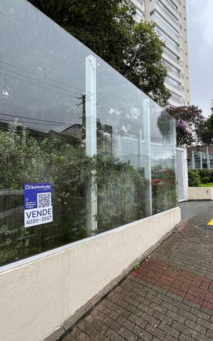 Apartamento à venda com 120m², 3 quartos e 2 vagas Apartamento à venda com 120m², 3 quartos e 2 vagasFachada/Placa