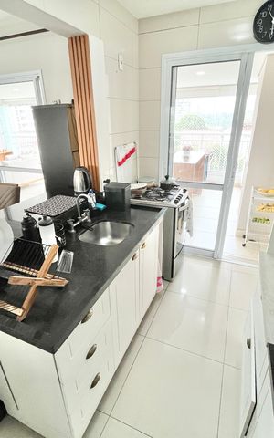 Apartamento à venda com 120m², 3 quartos e 2 vagas Apartamento à venda com 120m², 3 quartos e 2 vagasCozinha