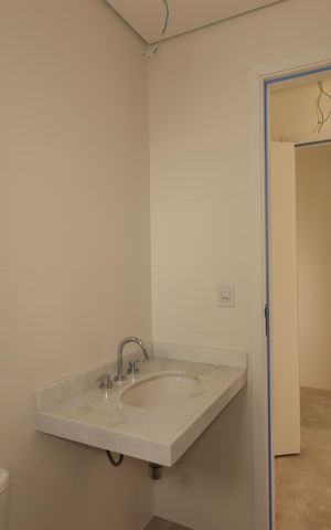 Apartamento à venda com 117m², 3 quartos e 2 vagasBanheiro da Suíte 2