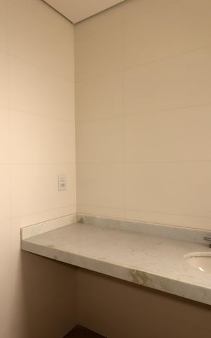 Apartamento à venda com 117m², 3 quartos e 2 vagasBanheiro da Suíte 3