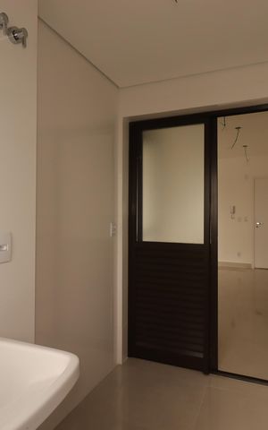 Apartamento à venda com 117m², 3 quartos e 2 vagasÁrea de Serviço