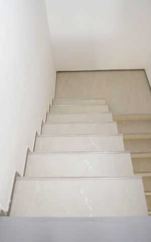 Apartamento à venda com 35m², 1 quarto e sem vagaEscada