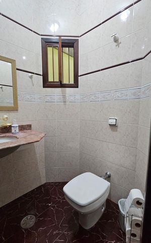 Casa à venda com 235m², 3 quartos e 4 vagas Casa à venda com 235m², 3 quartos e 4 vagasLavabo
