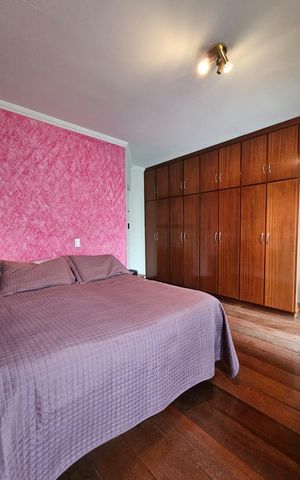 Casa à venda com 235m², 3 quartos e 4 vagas Casa à venda com 235m², 3 quartos e 4 vagasQuarto
