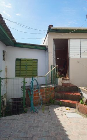 Casa para alugar com 300m², 2 quartos e sem vagaCasa Anexa