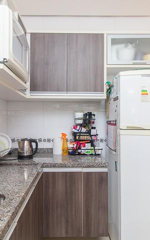 Casa à venda com 187m², 3 quartos e 2 vagasCozinha