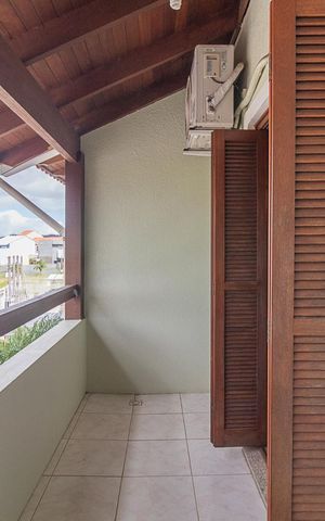 Casa à venda com 187m², 3 quartos e 2 vagasVaranda do Quarto 3