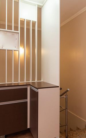 Casa à venda com 187m², 3 quartos e 2 vagasCorredor