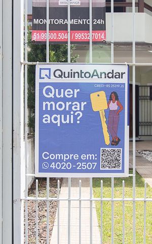 Casa à venda com 187m², 3 quartos e 2 vagasPlaca
