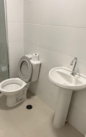 Studio à venda com 34m², 1 quarto e sem vaga Studio à venda com 34m², 1 quarto e sem vagaBanheiro Social