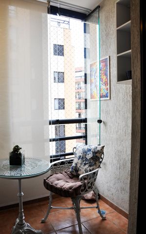 Apartamento à venda com 77m², 3 quartos e 2 vagasDetalhe - Varanda da Sala