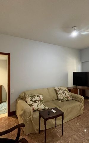 Apartamento à venda com 243m², 3 quartos e 3 vagas Apartamento à venda com 243m², 3 quartos e 3 vagasSala 4