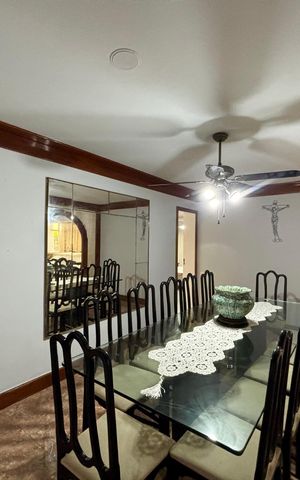 Apartamento à venda com 243m², 3 quartos e 3 vagas Apartamento à venda com 243m², 3 quartos e 3 vagasSala 3