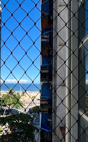 Apartamento à venda com 243m², 3 quartos e 3 vagas Apartamento à venda com 243m², 3 quartos e 3 vagasVaranda das sala e quartos - vista para o mar