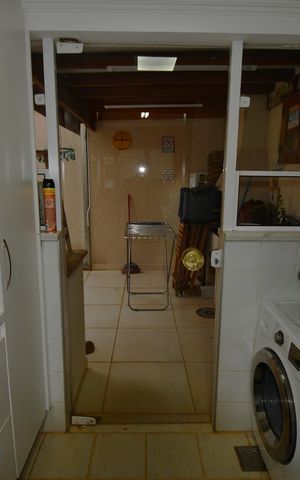 Casa de condomínio à venda com 120m², 3 quartos e 2 vagasÁrea de Serviço