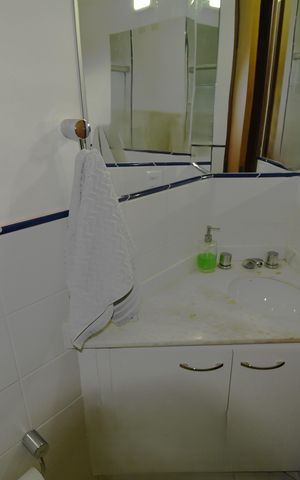 Casa de condomínio à venda com 120m², 3 quartos e 2 vagasBanheiro Social