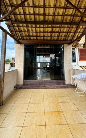 Casa à venda com 278m², 5 quartos e 1 vaga