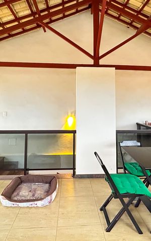 Casa à venda com 278m², 5 quartos e 1 vaga