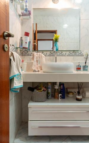Apartamento à venda com 75m², 2 quartos e 1 vagaBanheiro